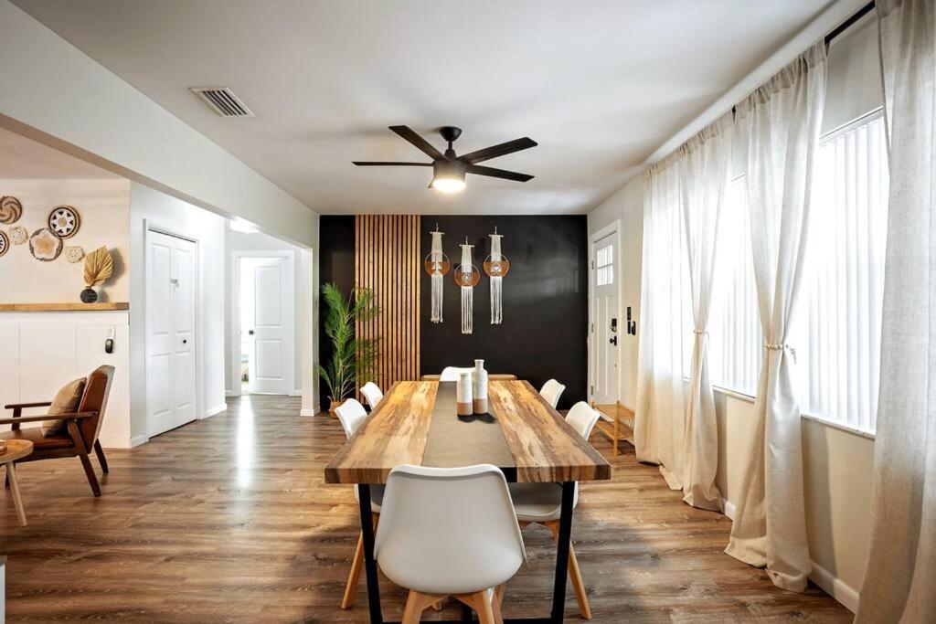 Cozy Lakefront Home W/ Pool -7 Mins From Legoland Winter Haven Ngoại thất bức ảnh