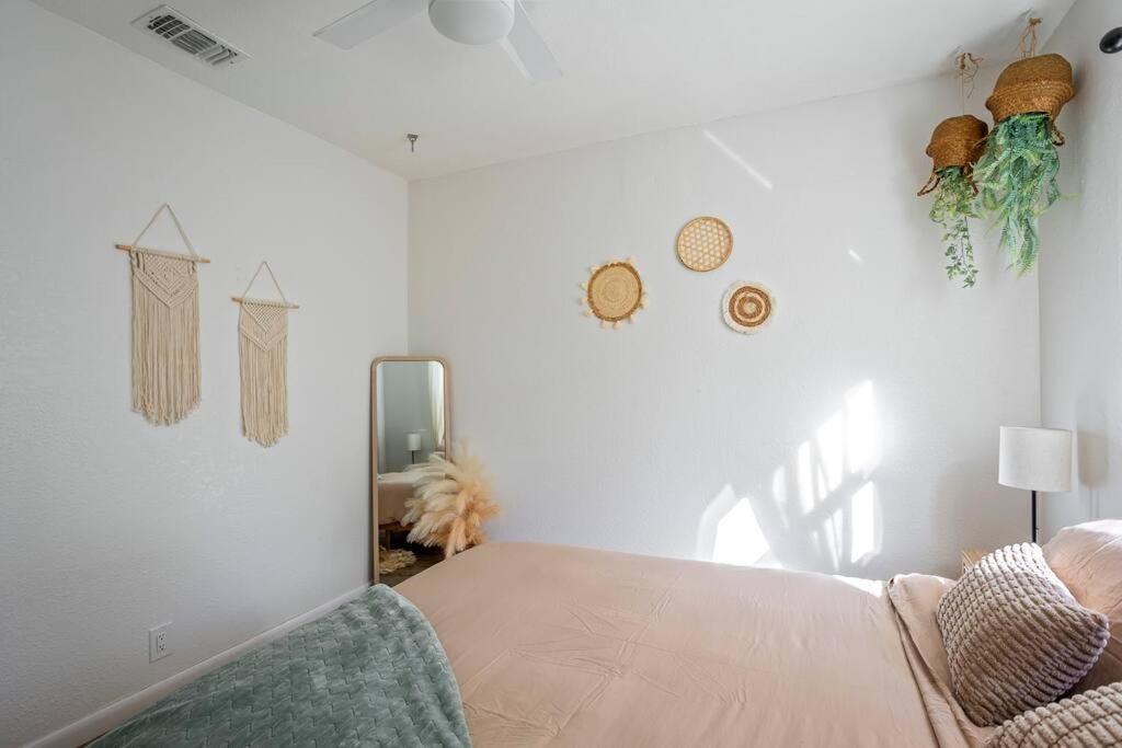 Cozy Lakefront Home W/ Pool -7 Mins From Legoland Winter Haven Ngoại thất bức ảnh