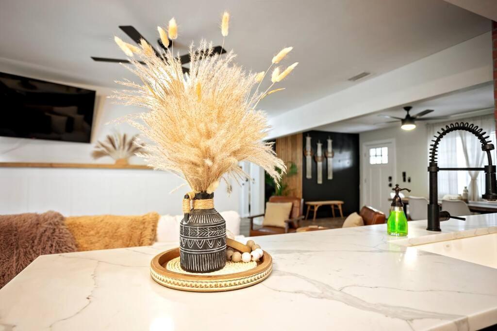 Cozy Lakefront Home W/ Pool -7 Mins From Legoland Winter Haven Ngoại thất bức ảnh