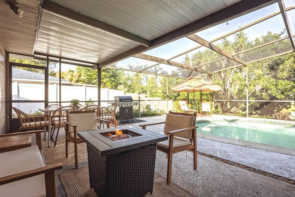 Cozy Lakefront Home W/ Pool -7 Mins From Legoland Winter Haven Ngoại thất bức ảnh
